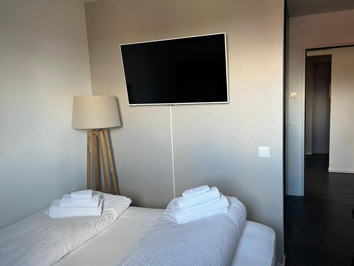 Hotel Zum Hirschen Villigen Екстериор снимка