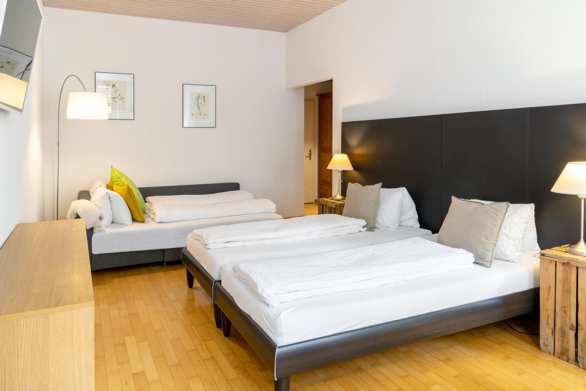 Hotel Zum Hirschen Villigen Екстериор снимка