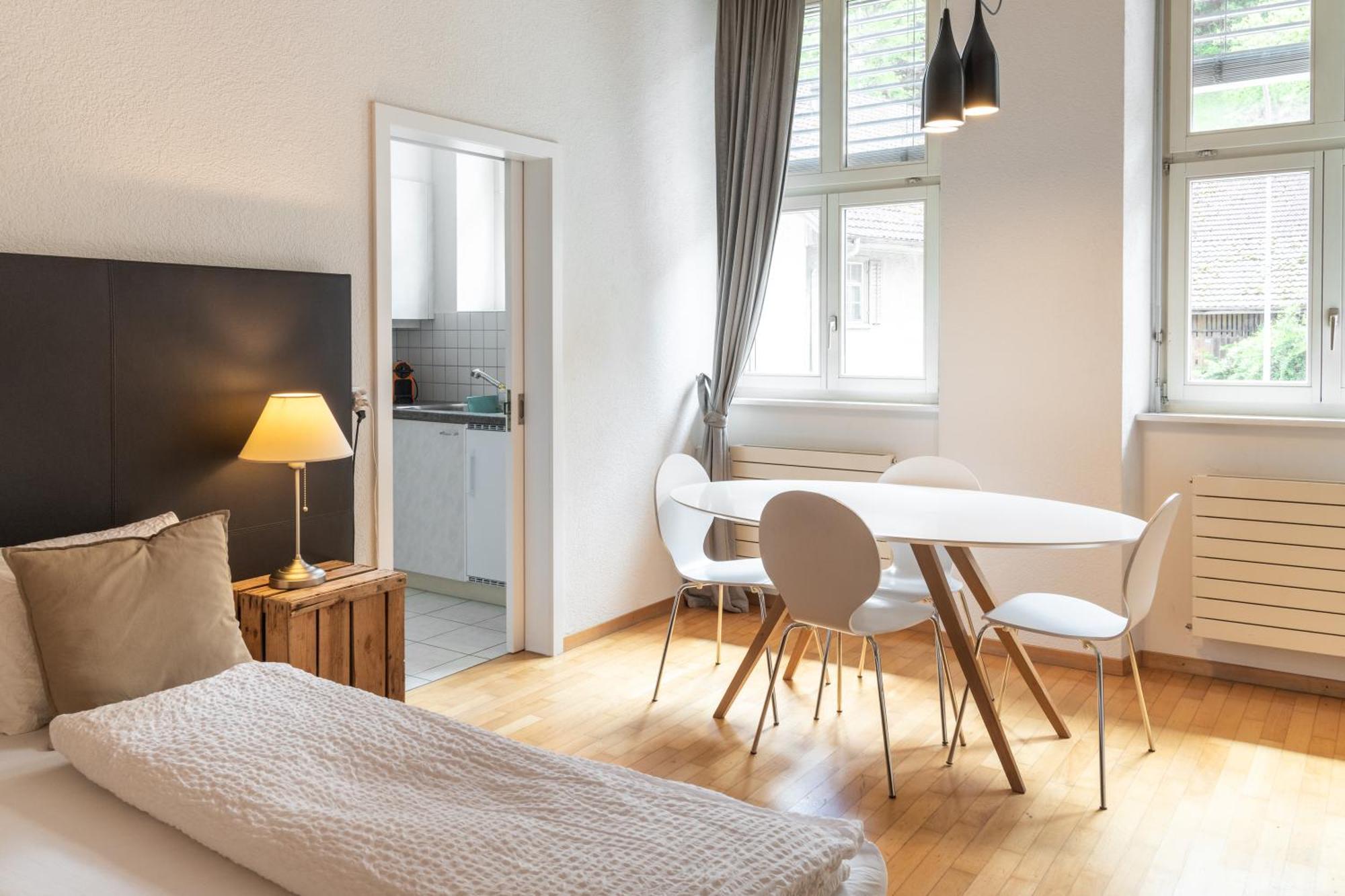 Hotel Zum Hirschen Villigen Екстериор снимка