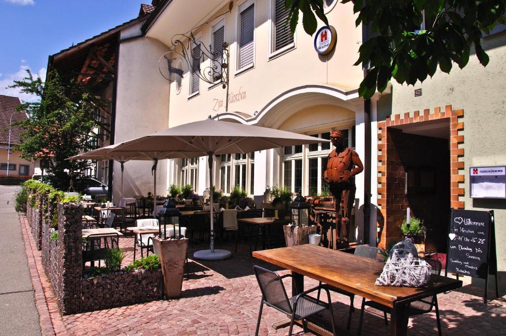 Hotel Zum Hirschen Villigen Екстериор снимка