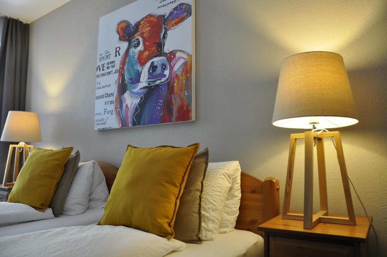 Hotel Zum Hirschen Villigen Екстериор снимка