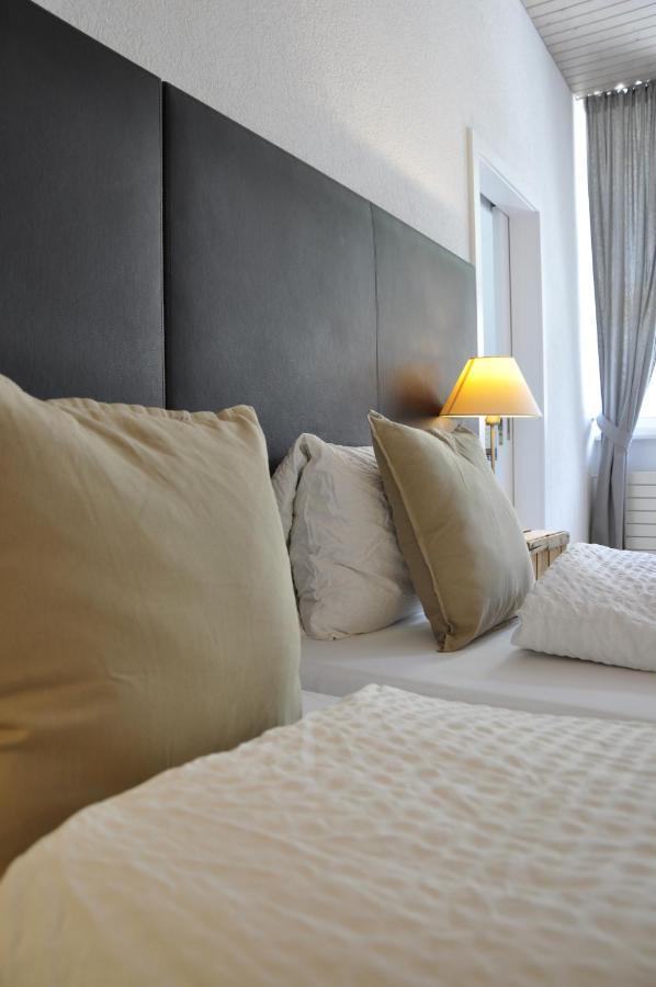 Hotel Zum Hirschen Villigen Екстериор снимка
